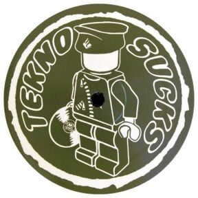 Tekno Sucks (TSR 100% GioLaRoyz)